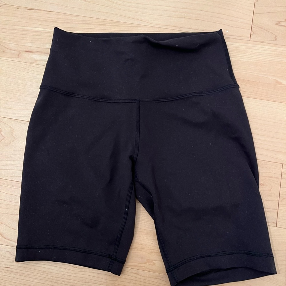 lulu wunder under shorts